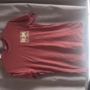 Maui, Hawaii Rum T shirt S